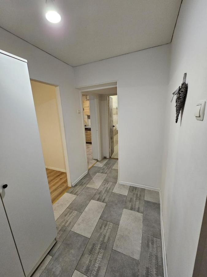 Apartment On Constantin Negruzzi Kisinyov Kültér fotó